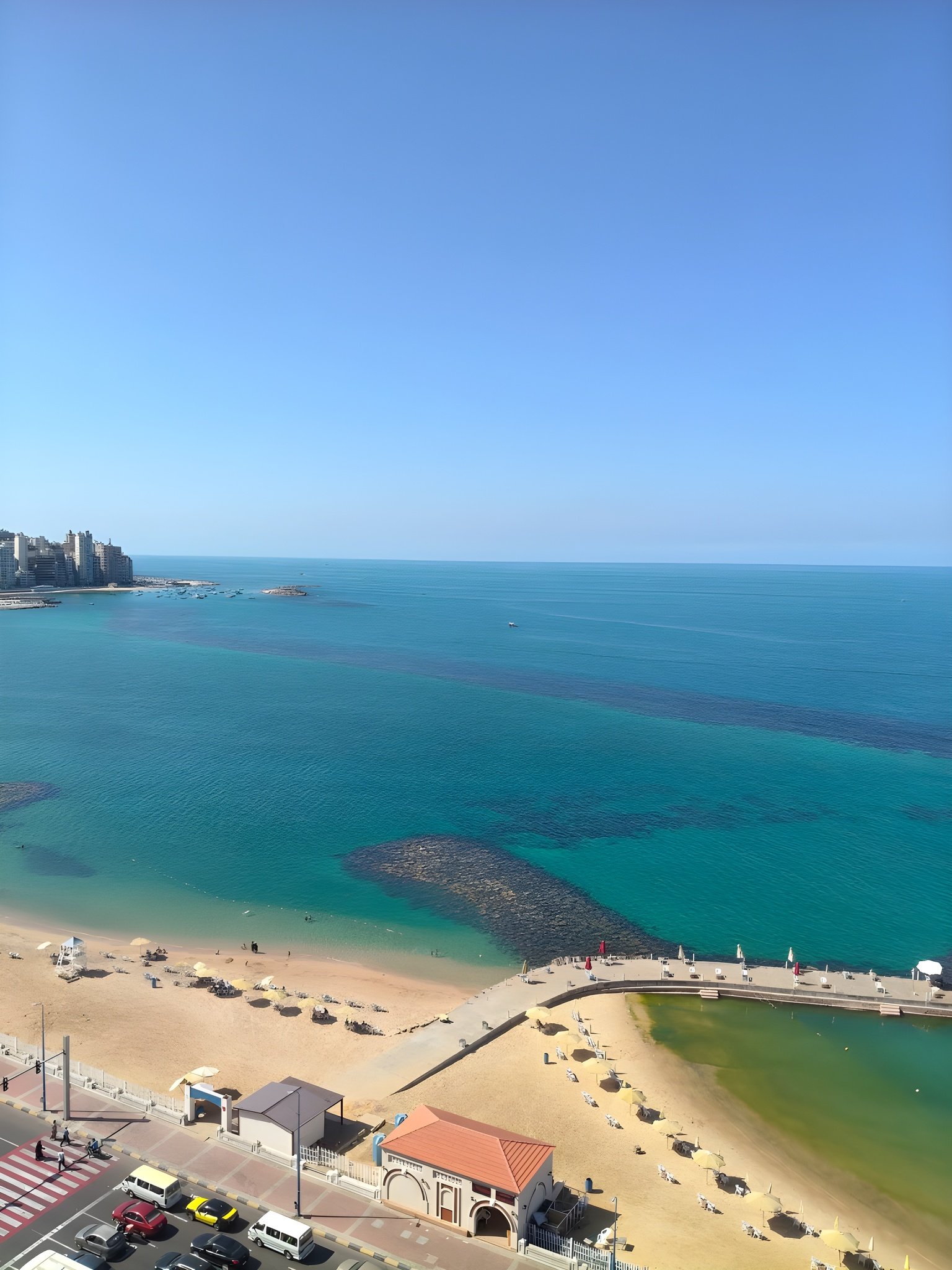 شقة واجهة بحرية للبيع في العصافرة، الإسكندرية